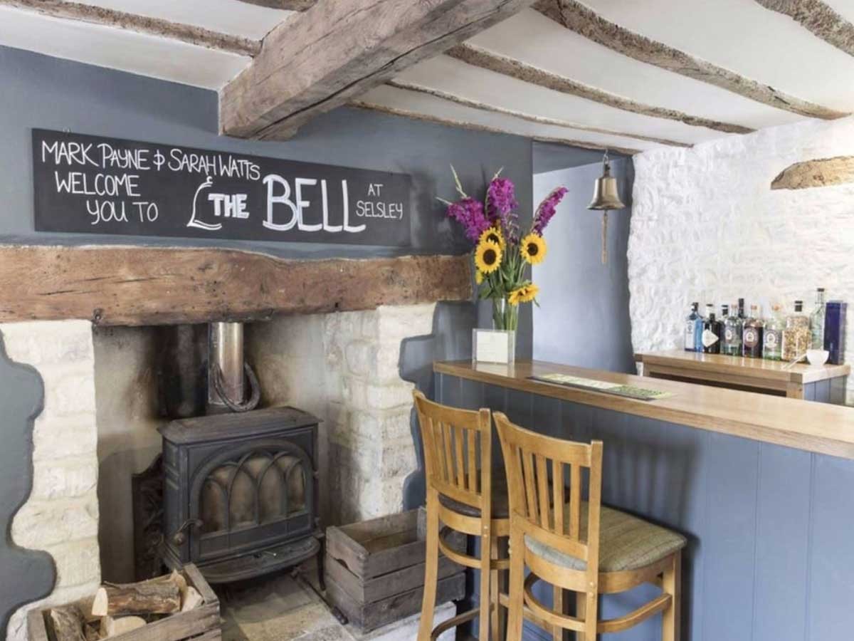 where to go for sunday lunch in gloucestershire